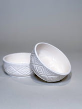 Load image into Gallery viewer, Medium Dog Bowl - Alabaster
