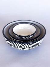 Load image into Gallery viewer, Nesting Onyx Zulu Bowls - Made-to-Order