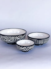 Load image into Gallery viewer, Nesting Onyx Zulu Bowls - Made-to-Order