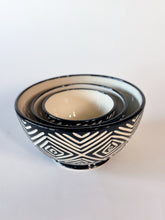 Load image into Gallery viewer, Nesting Onyx Zulu Bowls

