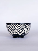 Load image into Gallery viewer, Onyx Zulu Bowl &amp; Plate Set - Saharan Shade
