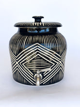 Load image into Gallery viewer, Glossy Onyx Zulu Water Crock
