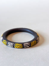 Load image into Gallery viewer, Medium Bangle - White &amp; Yellow Herringbone
