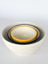 Load image into Gallery viewer, Nesting Zulu Bowls - Multi Color
