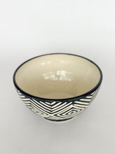 Load image into Gallery viewer, Zulu Mixing Bowl - Onyx
