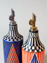 Load image into Gallery viewer, Oil Dispenser - Blue &amp; Orange - Black Clay
