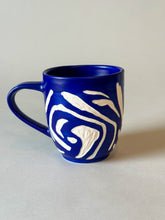 Load image into Gallery viewer, Channels Mug - White Clay
