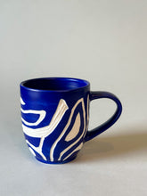 Load image into Gallery viewer, Channels Mug - White Clay
