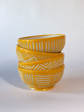 Load image into Gallery viewer, Turmeric Zulu Ramen Bowls
