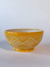 Load image into Gallery viewer, Turmeric Zulu Ramen Bowls
