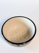 Load image into Gallery viewer, Large Zulu Berry Bowl - Tongan Weave

