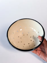 Load image into Gallery viewer, Zulu Berry Bowl - w/ Thumb grip #3 - Made-to-Order
