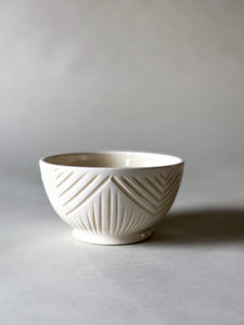 Alabaster Zulu Bowl