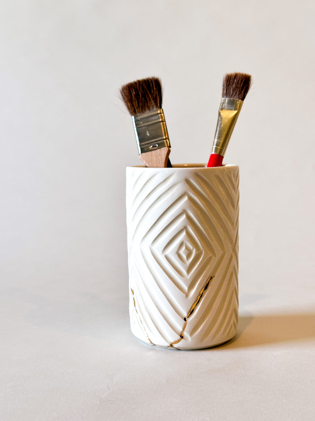 Accessory/ Cup - w/ Gold 1