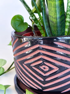 Onyx Zulu Planters - Brown Clay