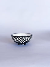 Load image into Gallery viewer, Nesting Onyx Zulu Bowls - Made-to-Order
