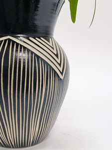 Medium Zulu Vase - Made to Order