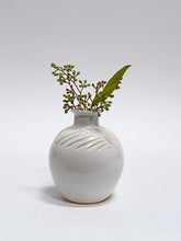 Load image into Gallery viewer, Small Zulu Vase - Made to Order
