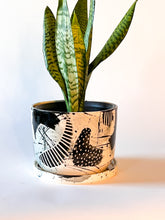 Load image into Gallery viewer, Granite - Large Planter w/ Plate - Made to Order
